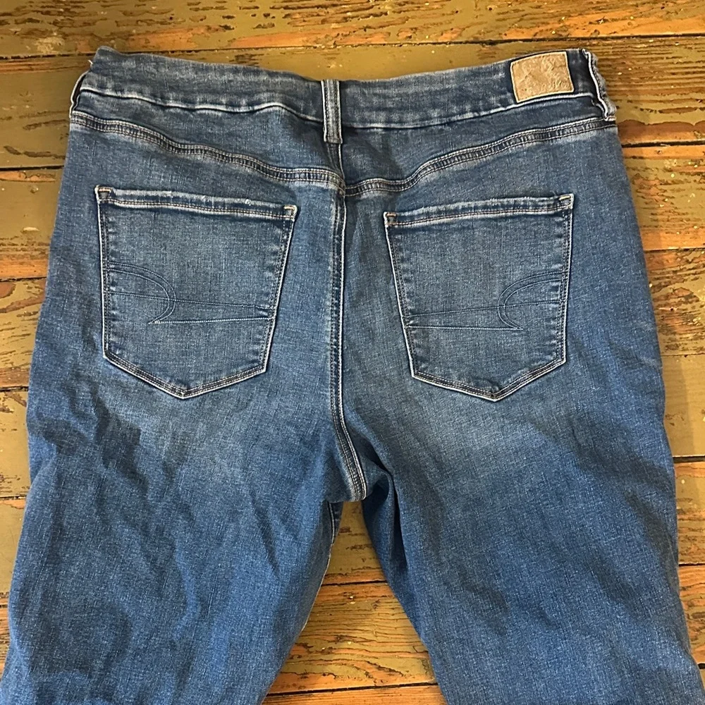 AE CURVY HIGH RISE SKINNY KICK JEANS - Picture 4 of 9